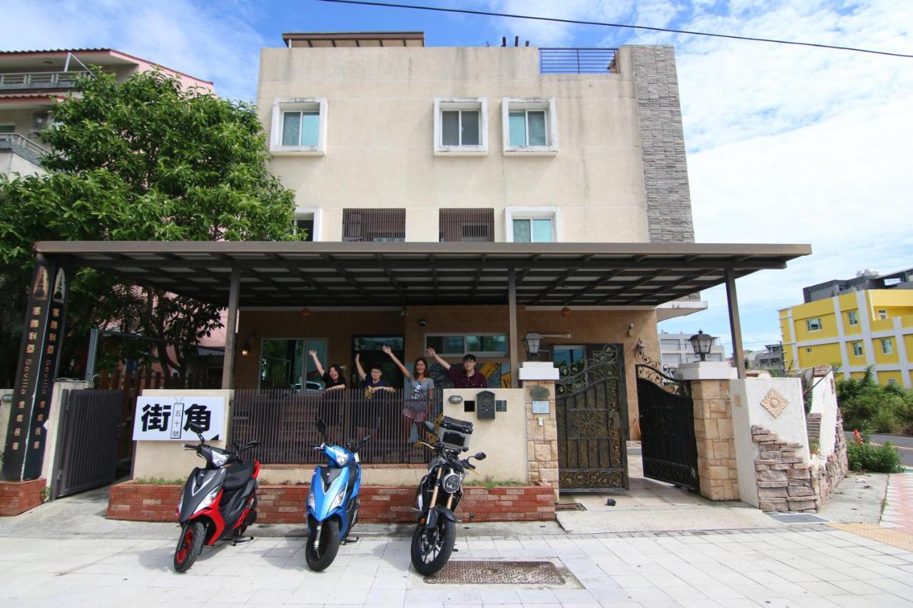 Sevilla Hostel Taitung Bagian luar foto